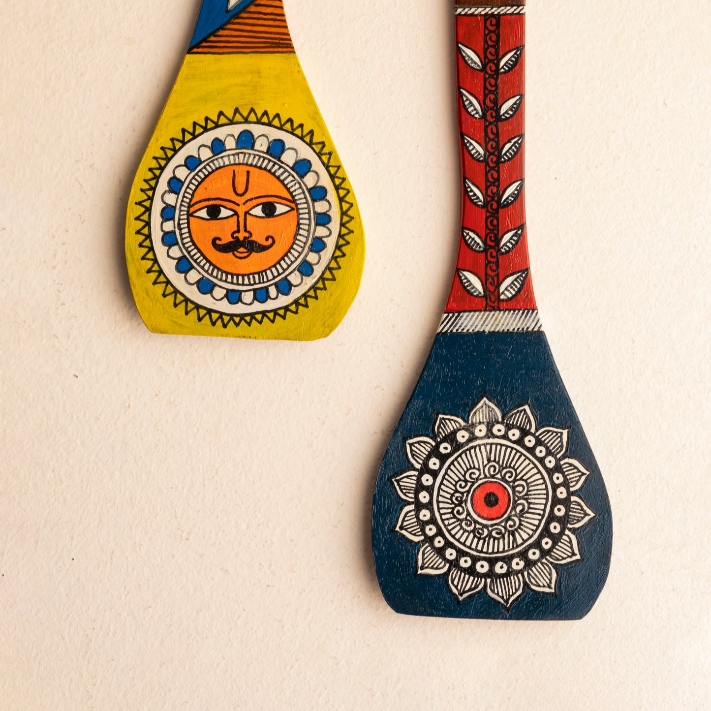 Itish Sheesham Wood Wall Hanging, Spatula Shape, Set of 2