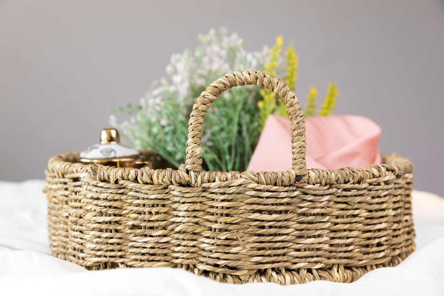 Sabai Round Iron Frame Tray