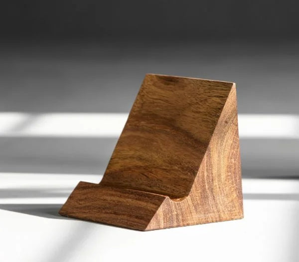 Pramiti Mango Wood Smartphone Holder.