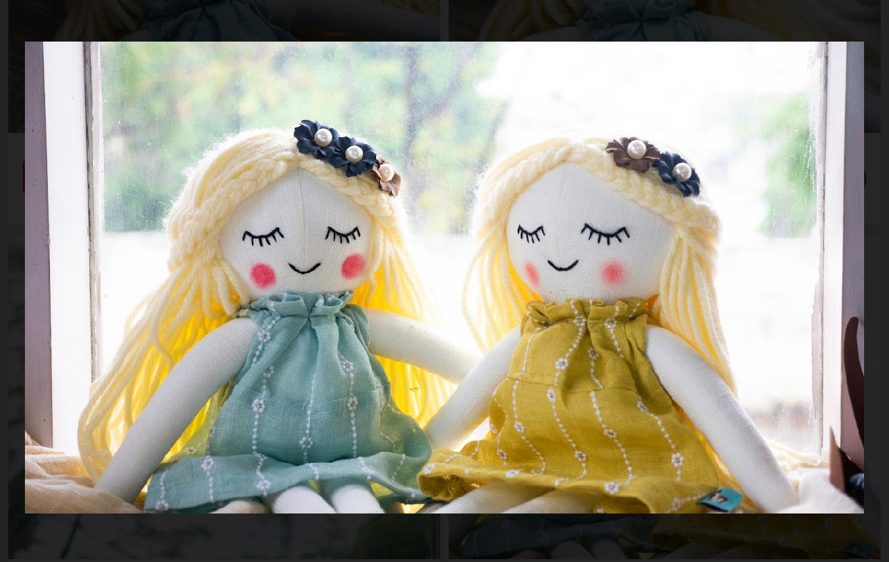 LAYLA - The Doll With Off White Hair