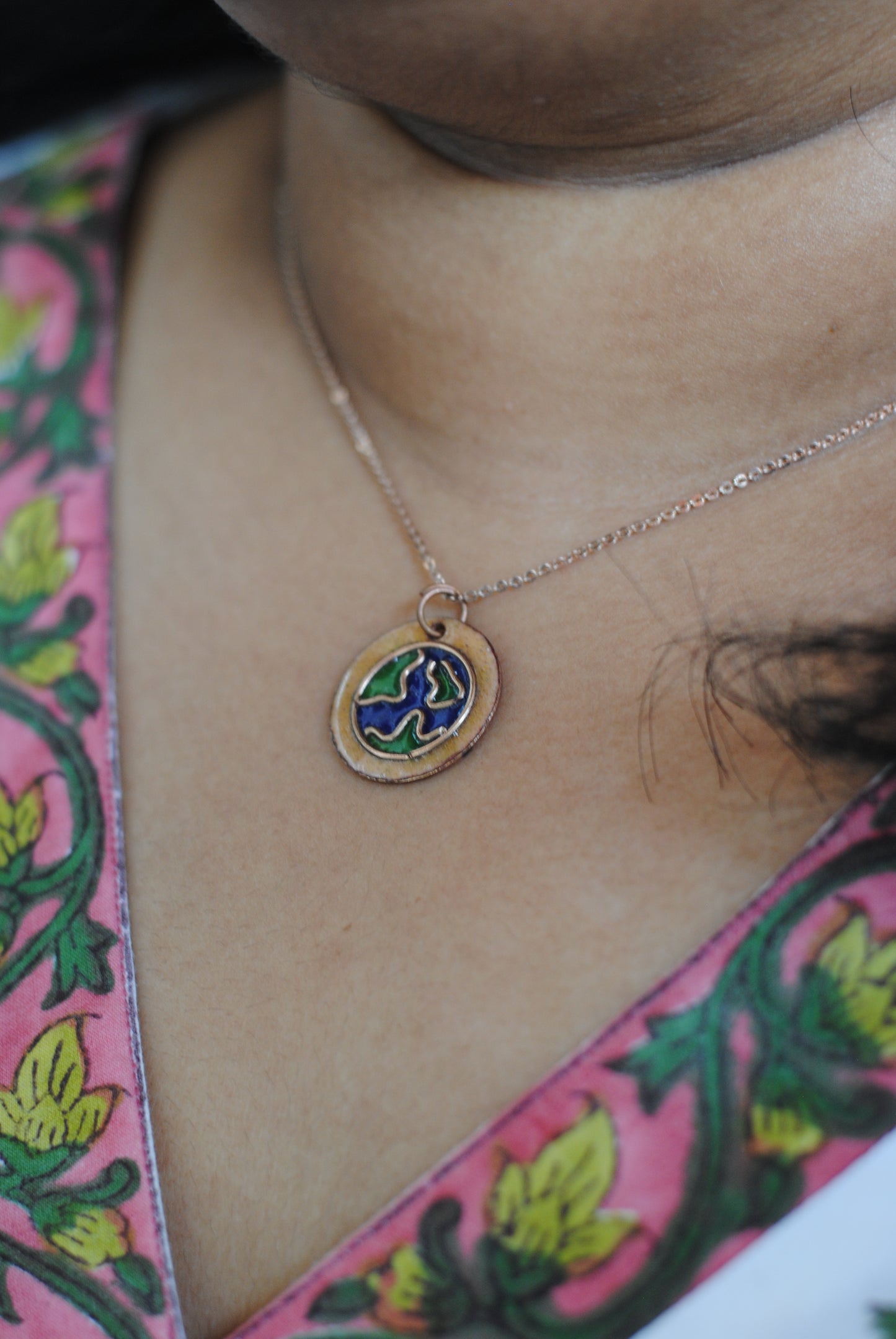 Earthy Pendant