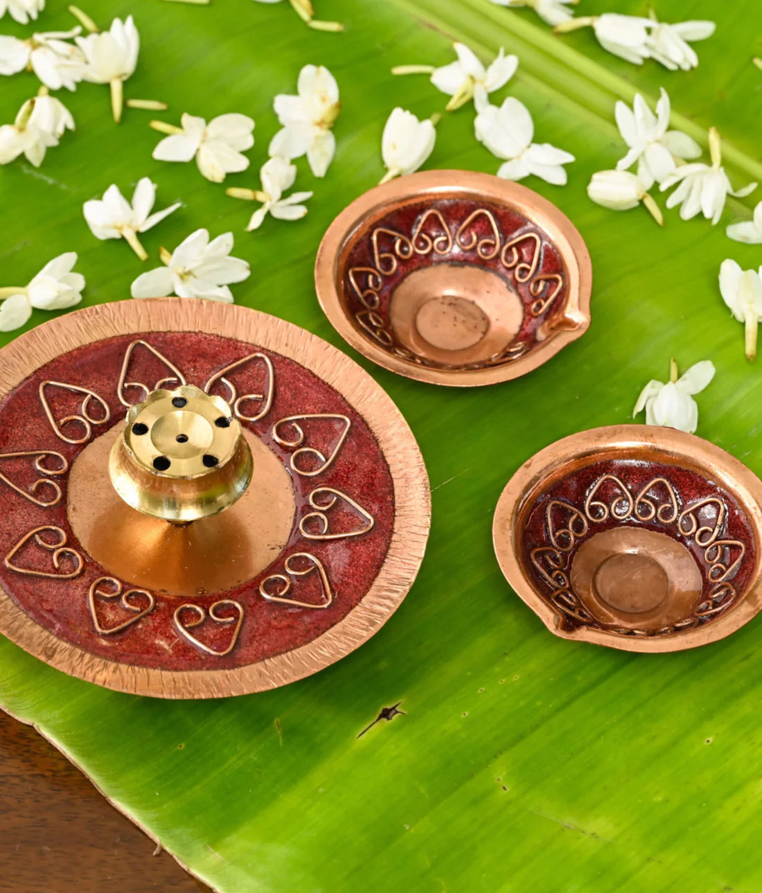 Archana Pooja Thali & Diya Combo : Red