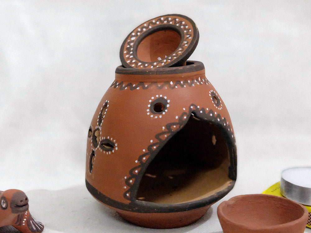 Kutch Painted Pottery Diffuser Lamp Unglazed