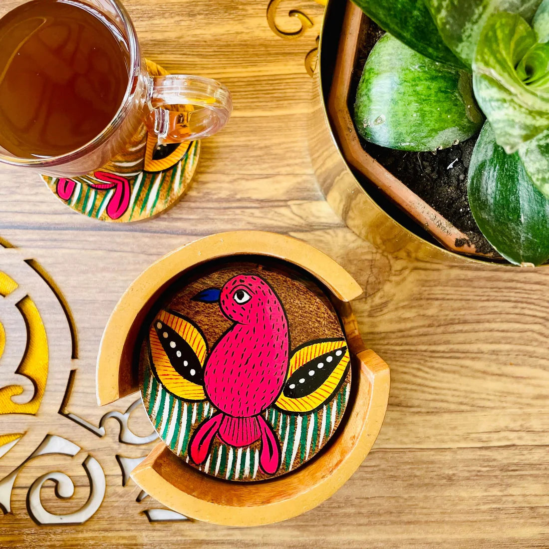 Pihu Round Wooden Coaster with Holder | Set of 6