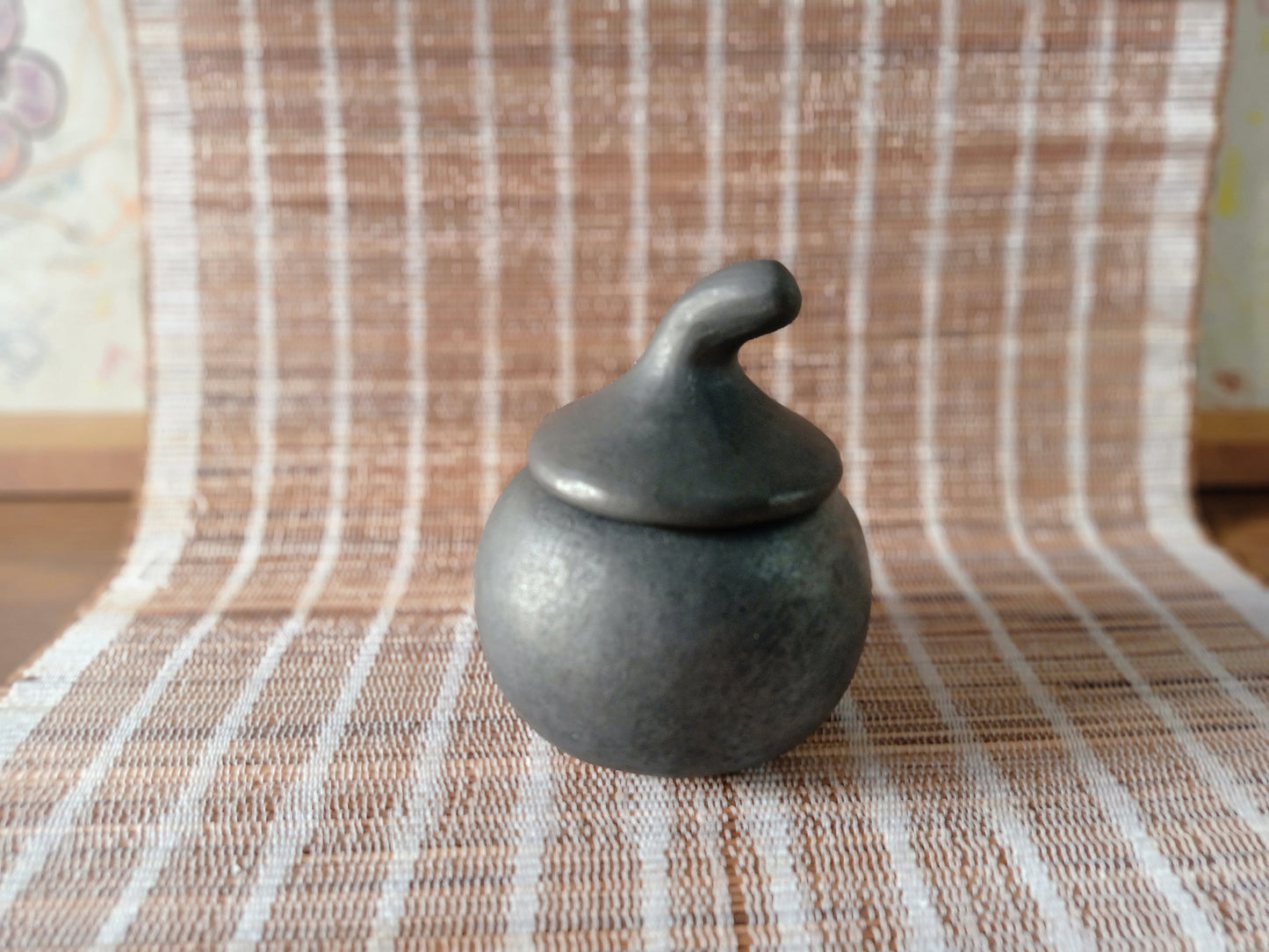 Longpi Black Pottery Sugar or Sauce Pot