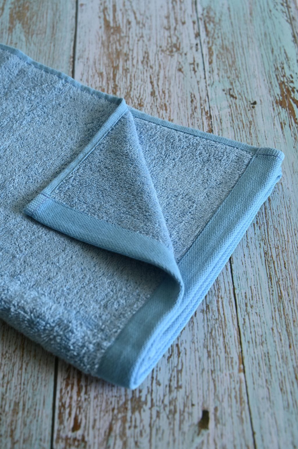Simple Bamboo Bath Towel- Blue Margarita 450GSM 72*150 cm
