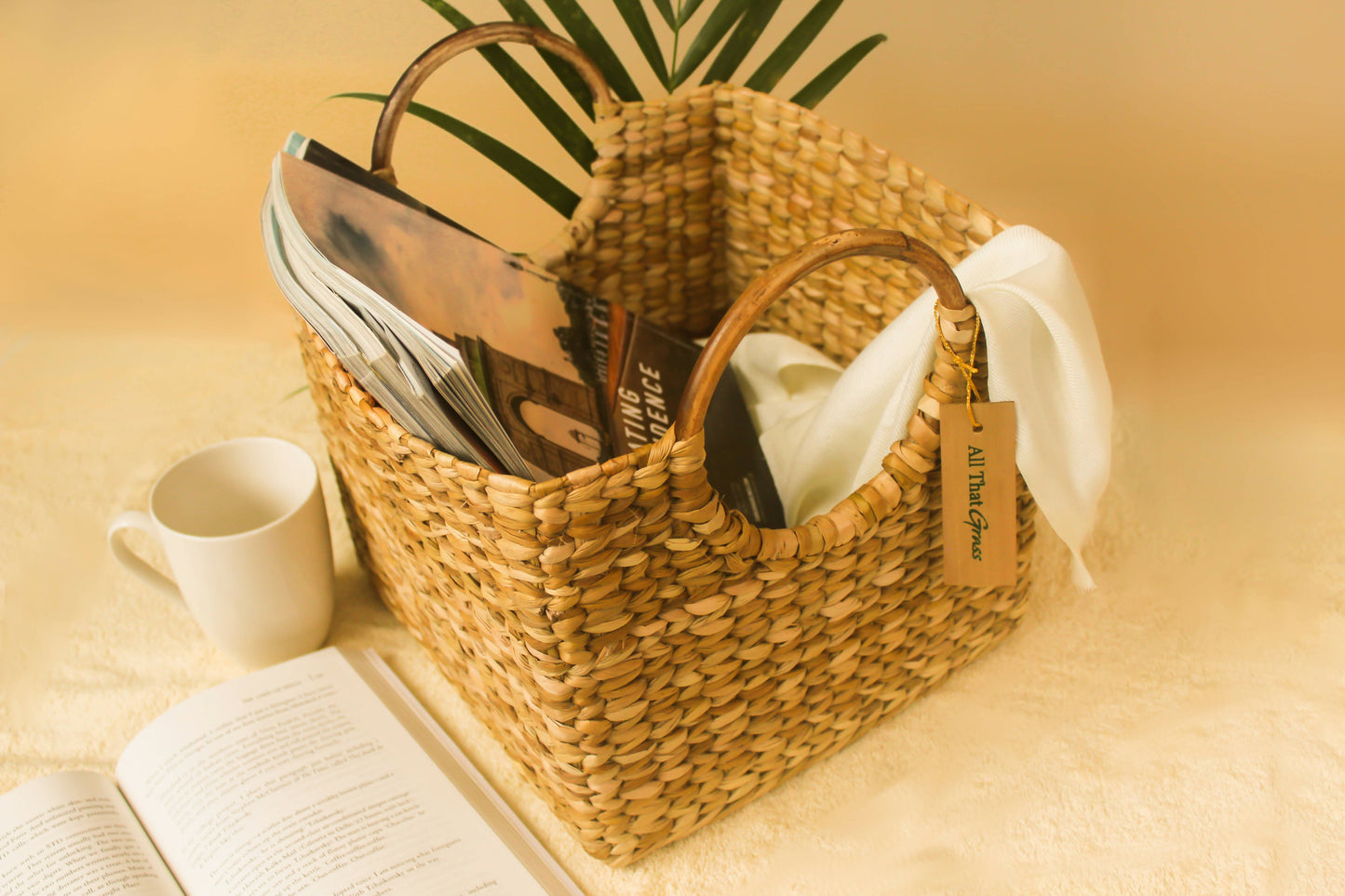 Kauna Organizer with Cane Handle