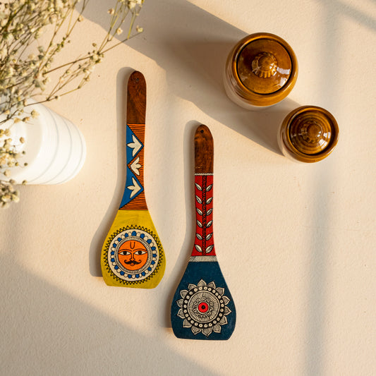 Itish Sheesham Wood Wall Hanging, Spatula Shape, Set of 2