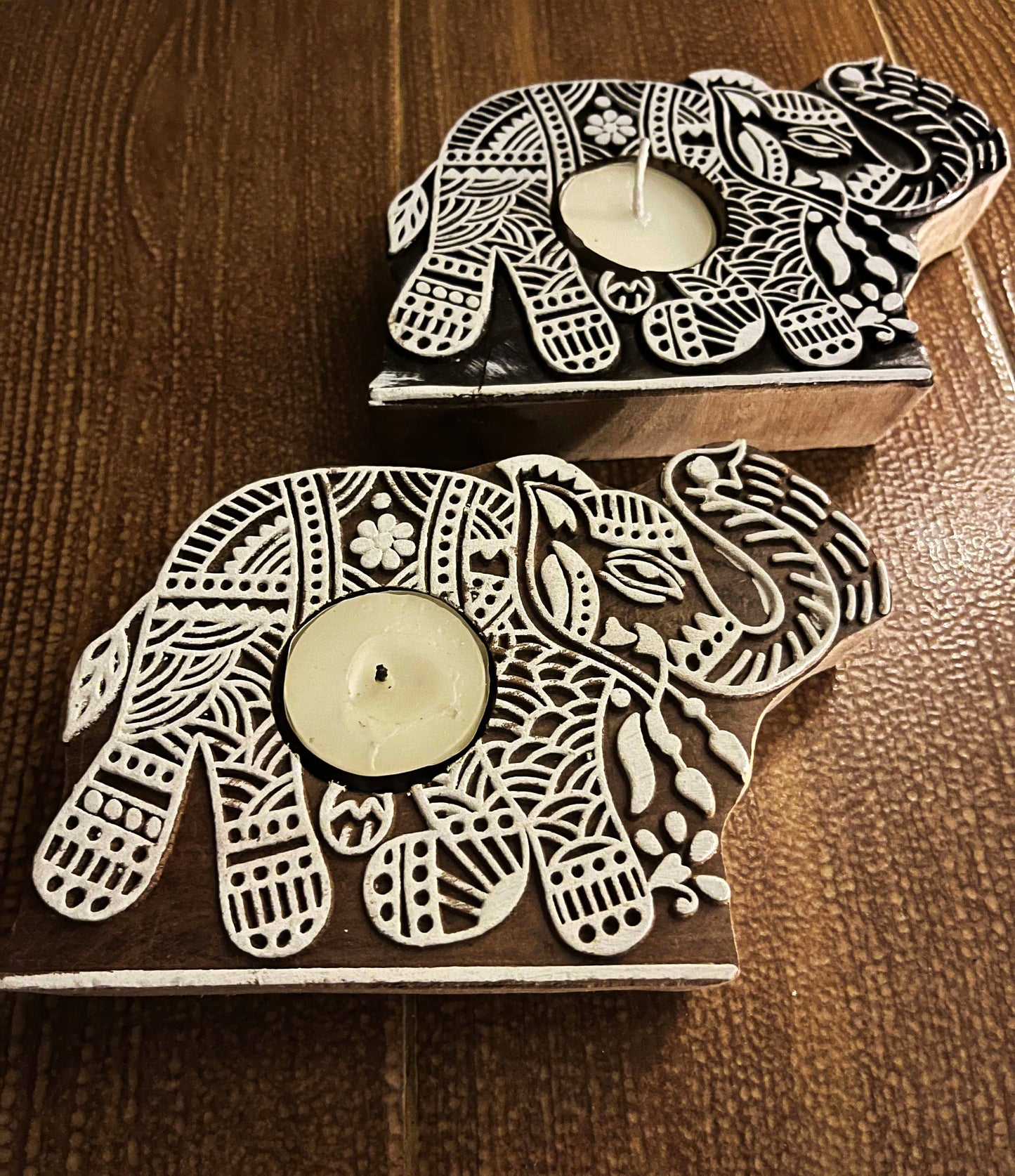 Handcrafted Wooden Diya - Elephant design (Set of 2)