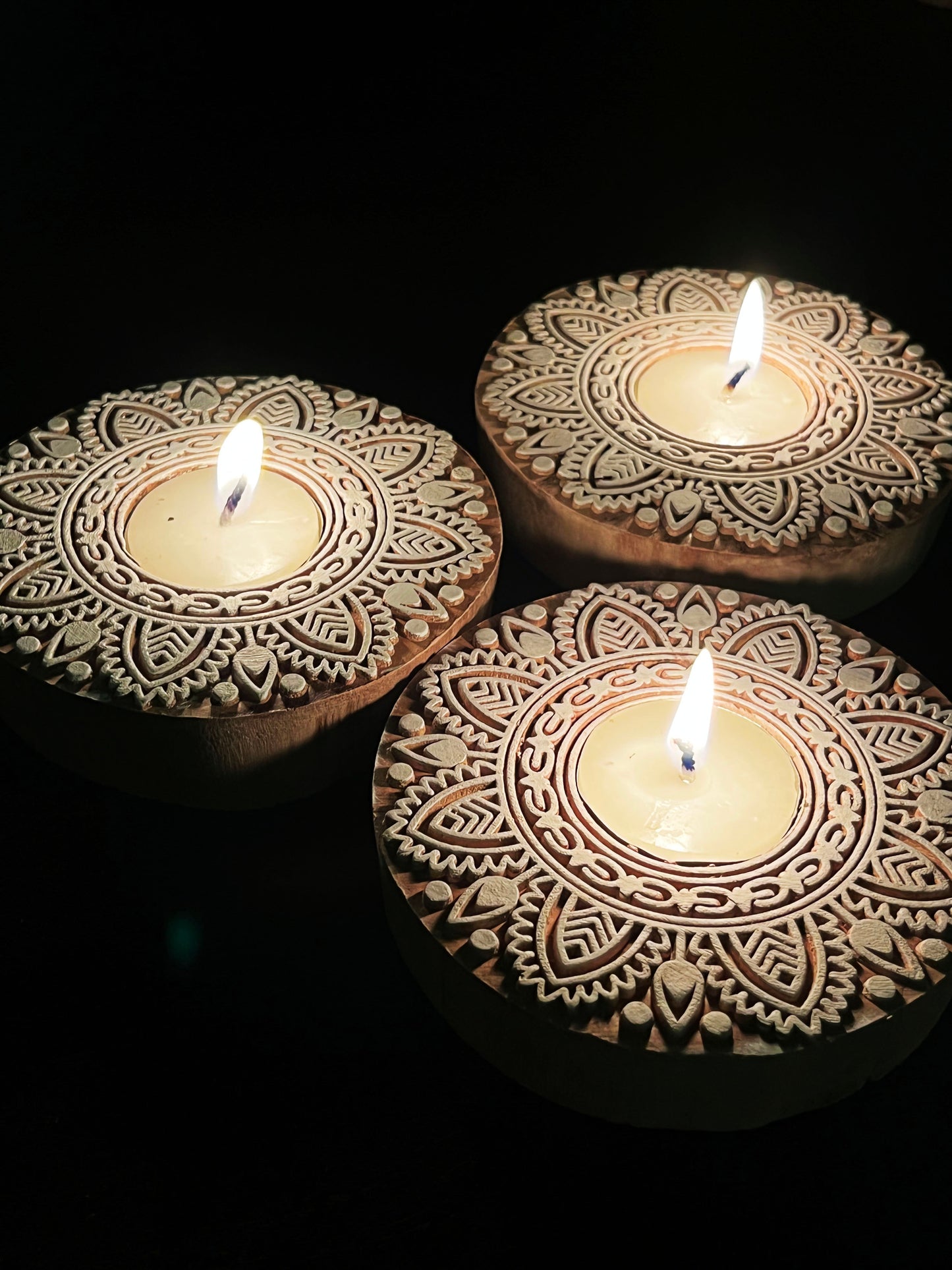 Handcrafted Wooden Diya - Round Design (Set of 3)