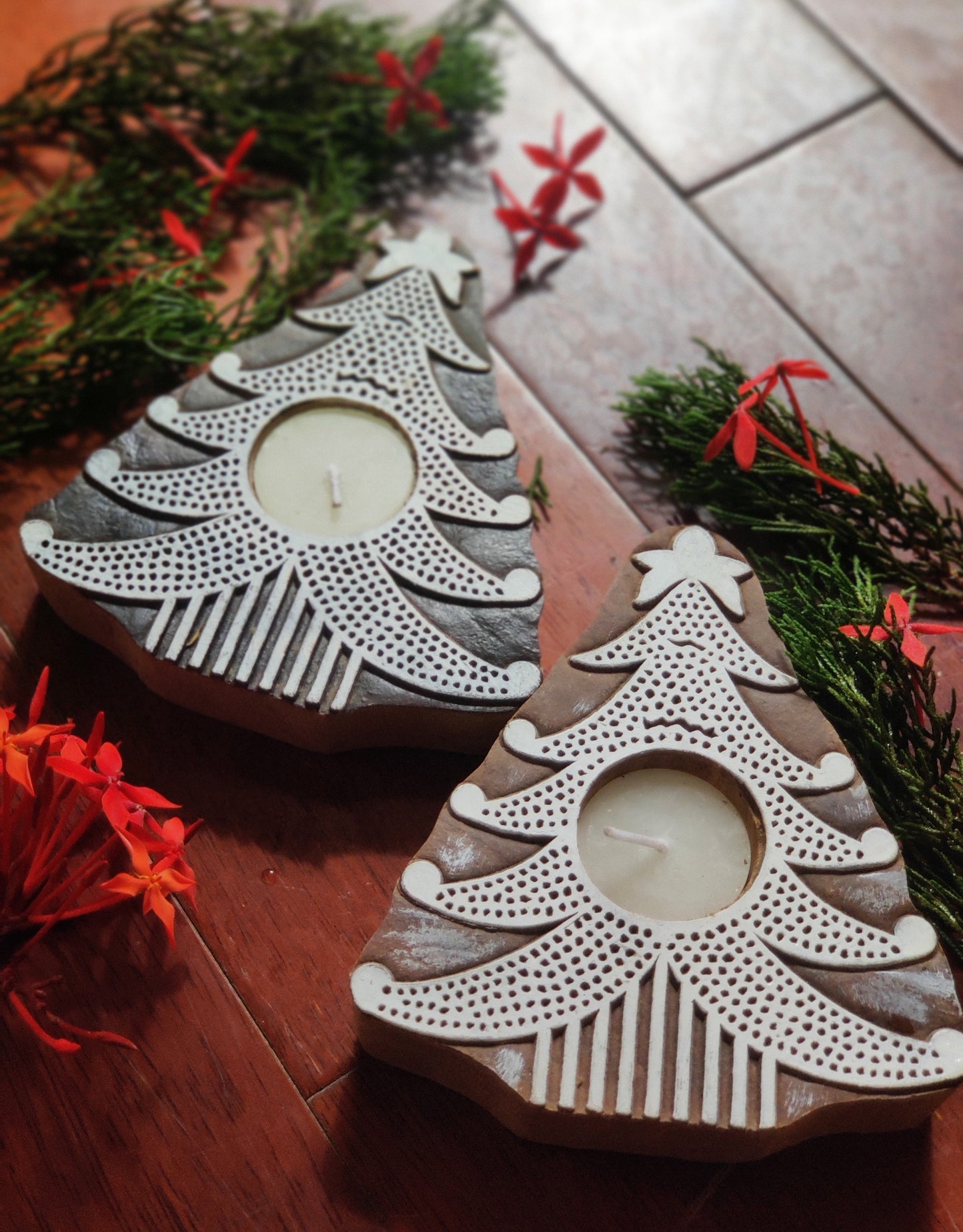 Handcrafted Wooden Christmas Tree Tealight Candle Holders - Set of 2