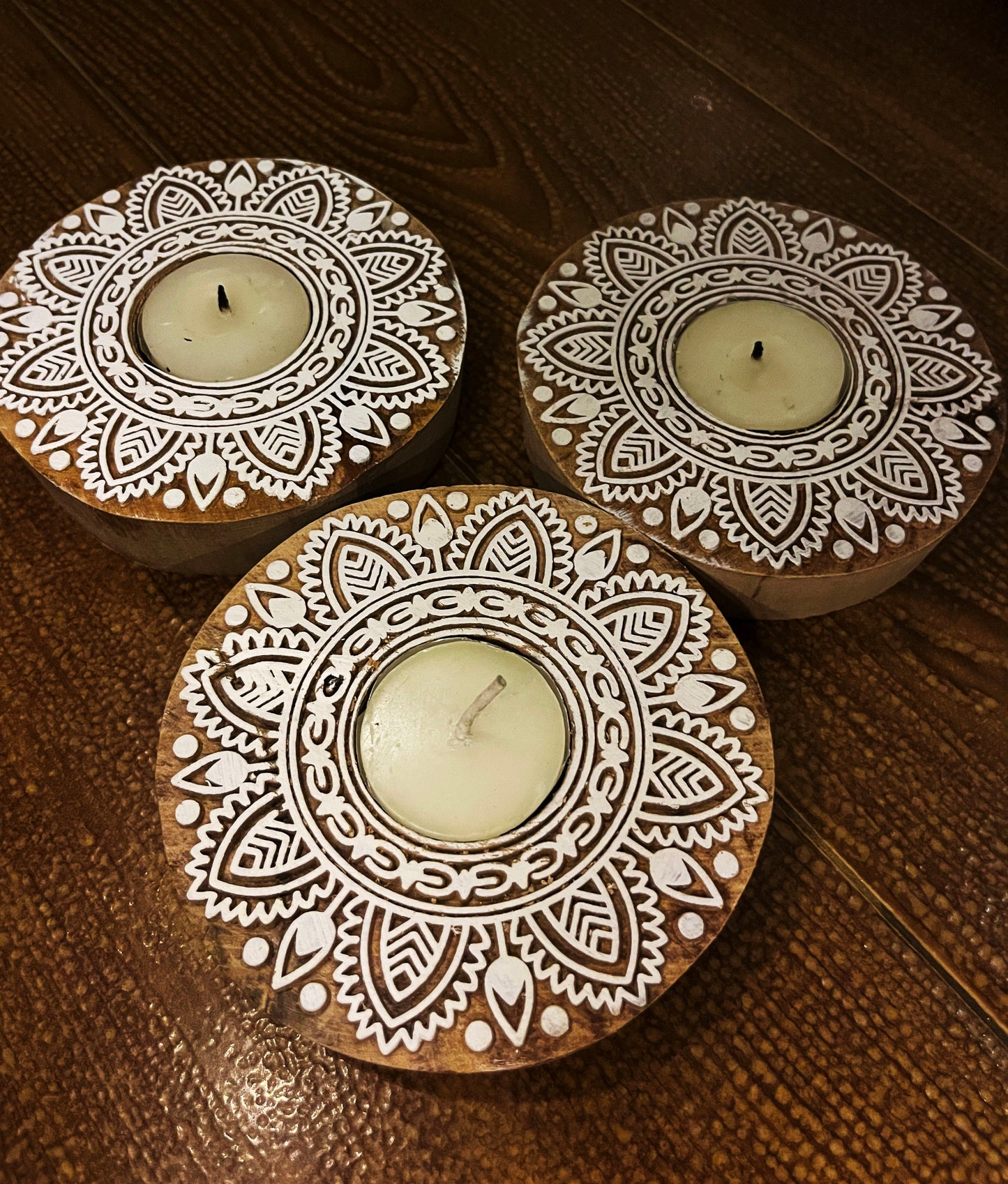 Handcrafted Wooden Diya - Round Design (Set of 3)