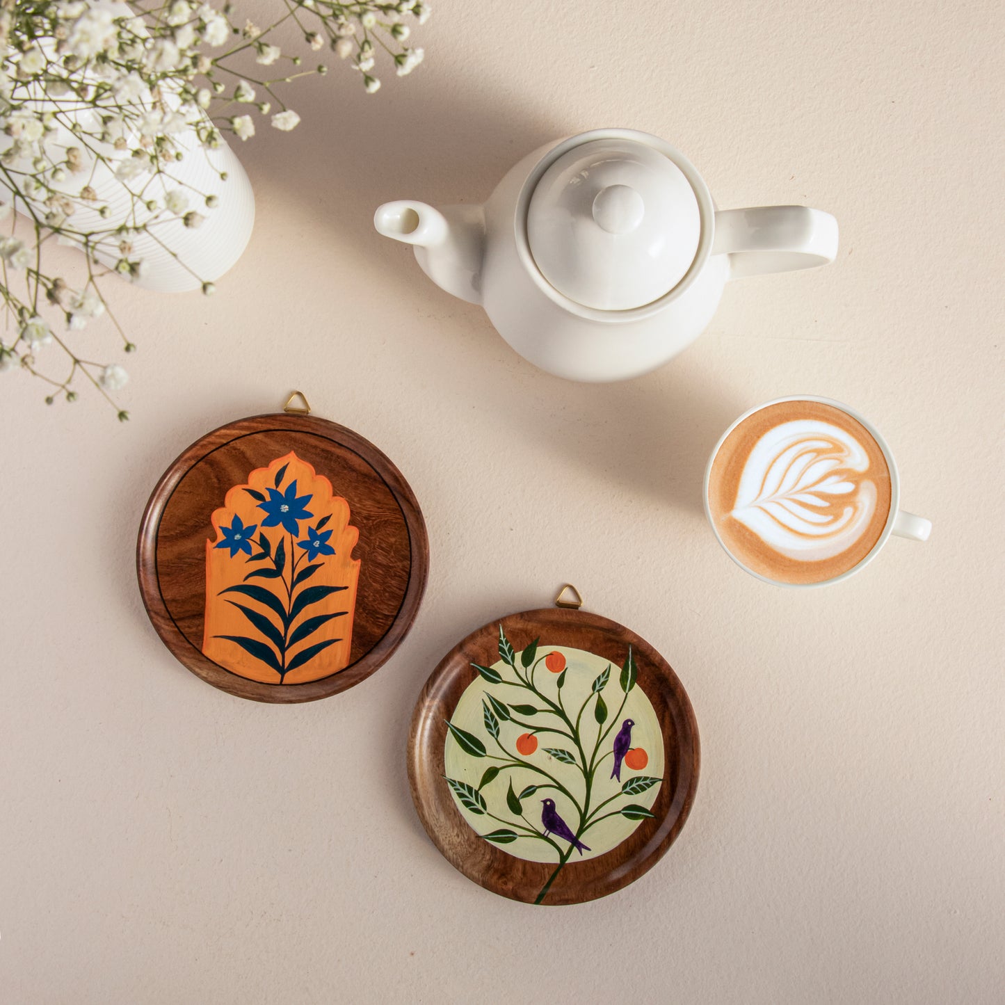Eashan Sheesham Wood Wall Hanging, Round Shape