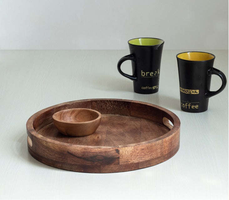 "Aham svarupa" Round Serving Tray in Mango Wood
