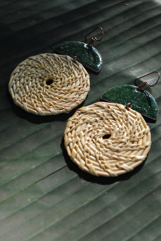 Chandrabindu Earrings (Green)