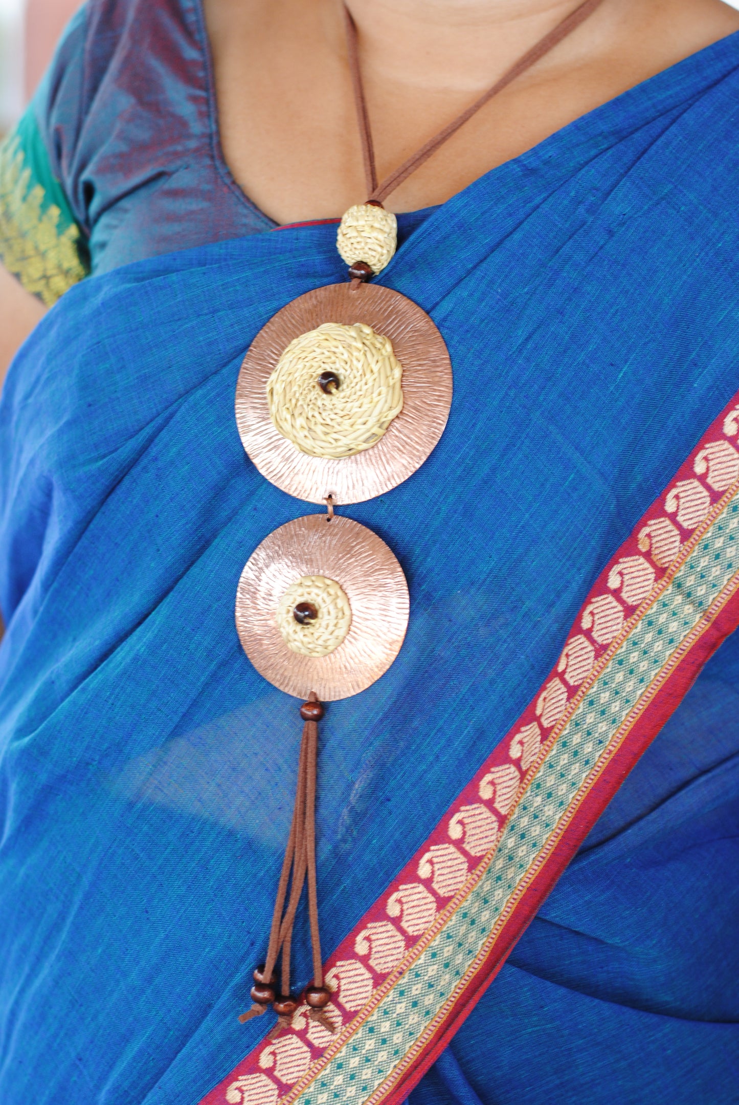 Vaati Pendant Necklace (Red)