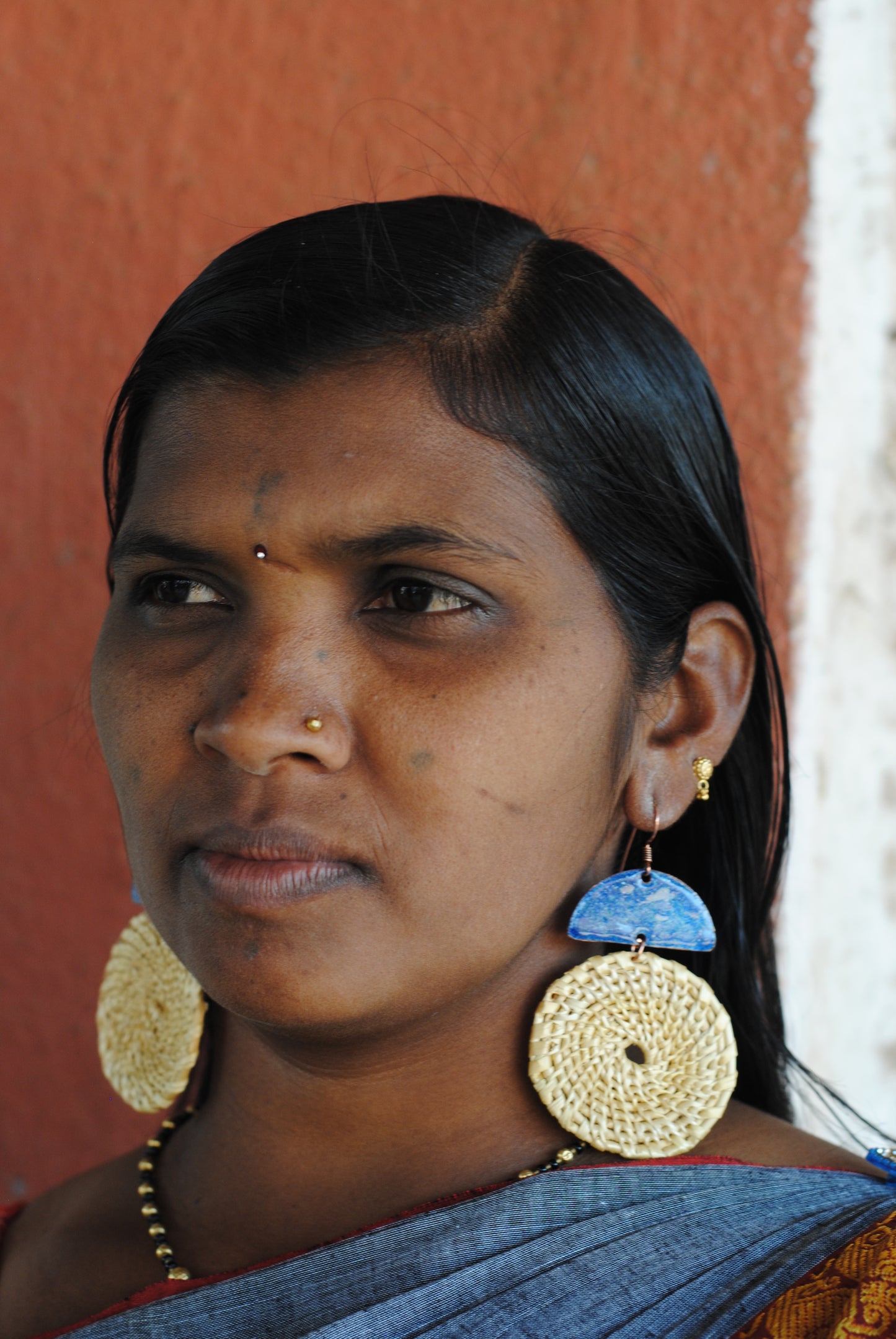 Chandrabindu Earrings (Blue)