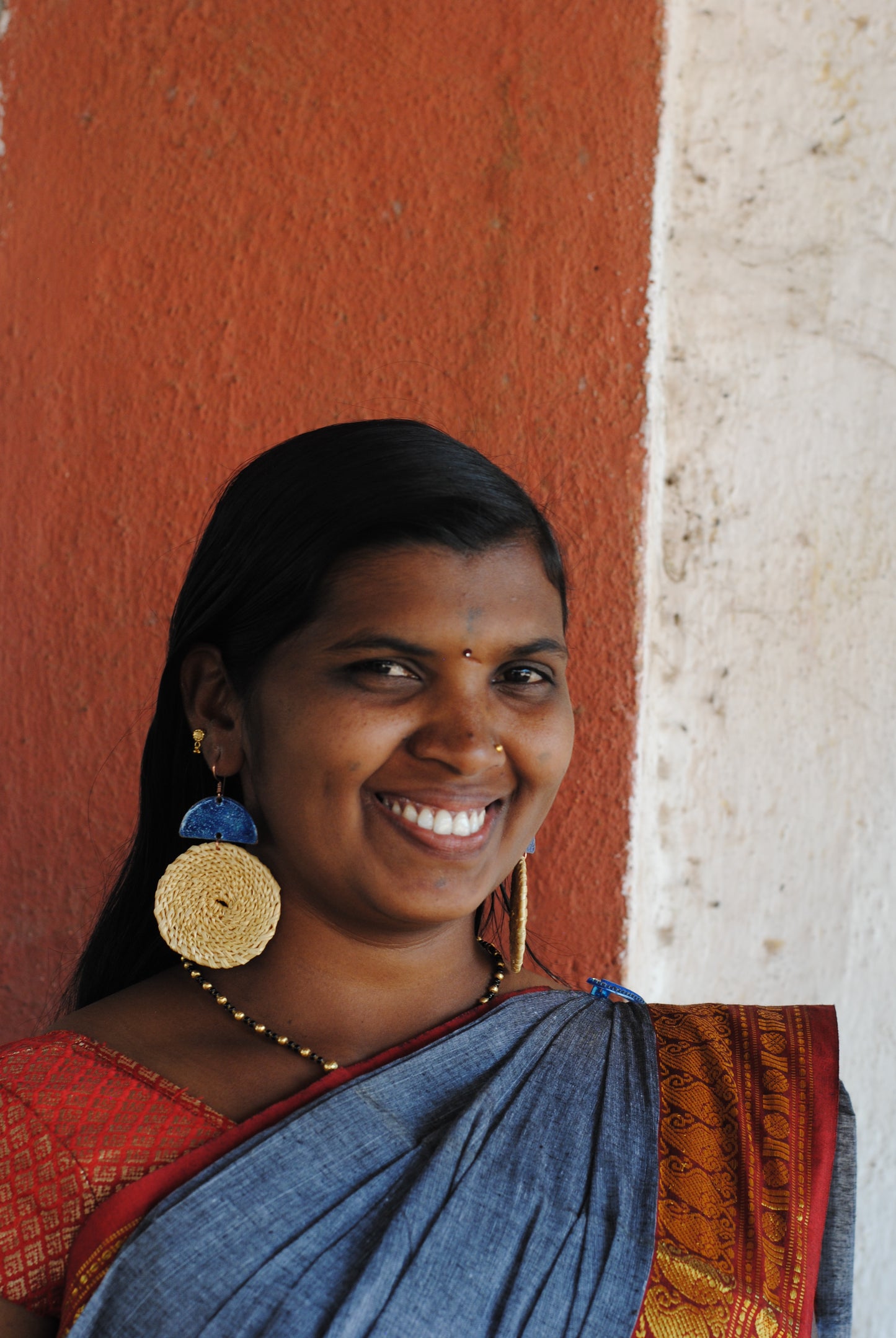 Chandrabindu Earrings (Blue)