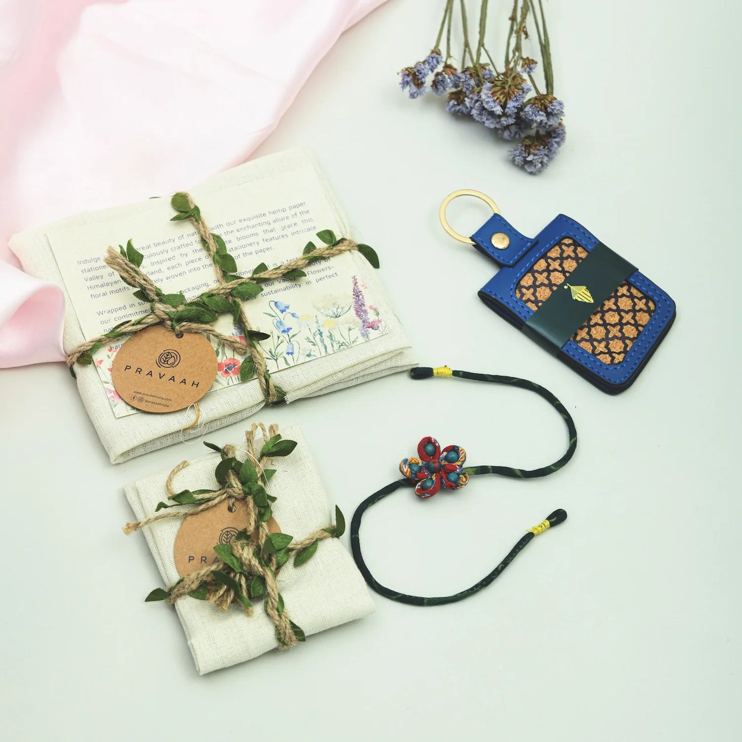 The Travellers' Box | Hemp Cards with a Cork and Vegan Leather Luggage Tag