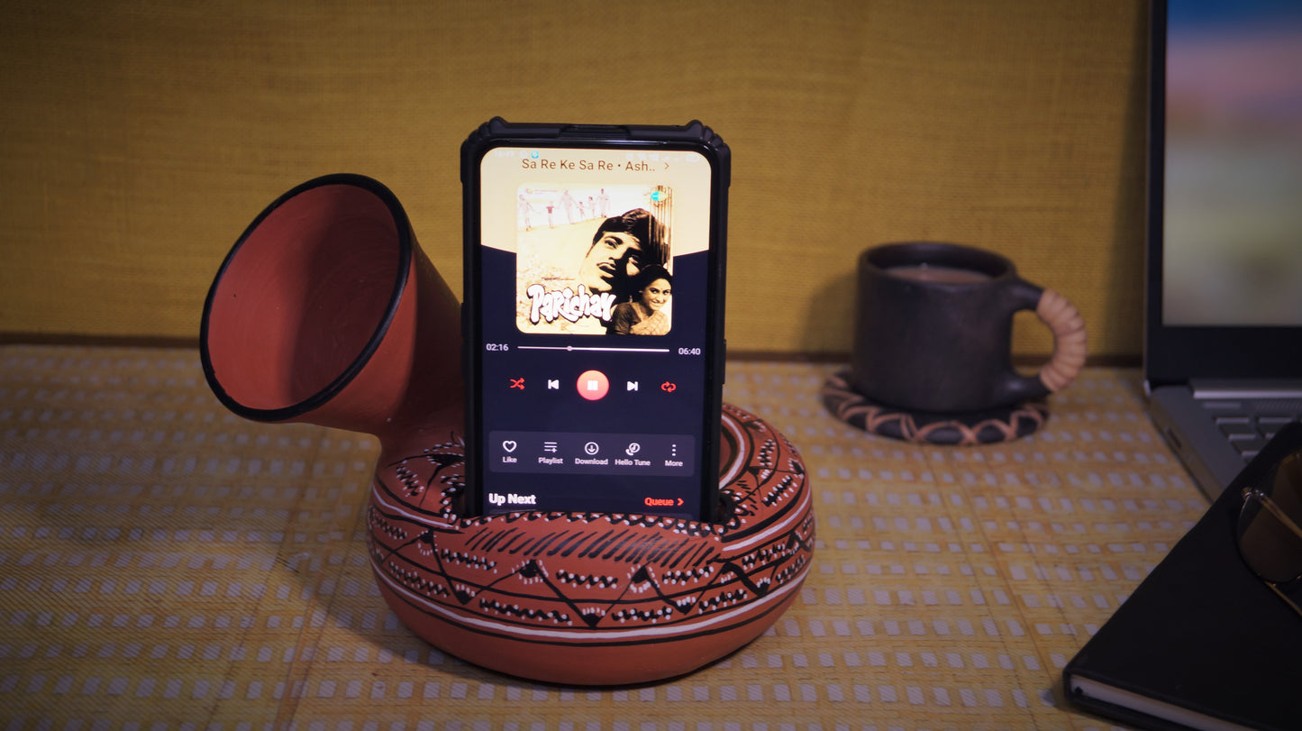 Kutch Painted Pottery Amplifier