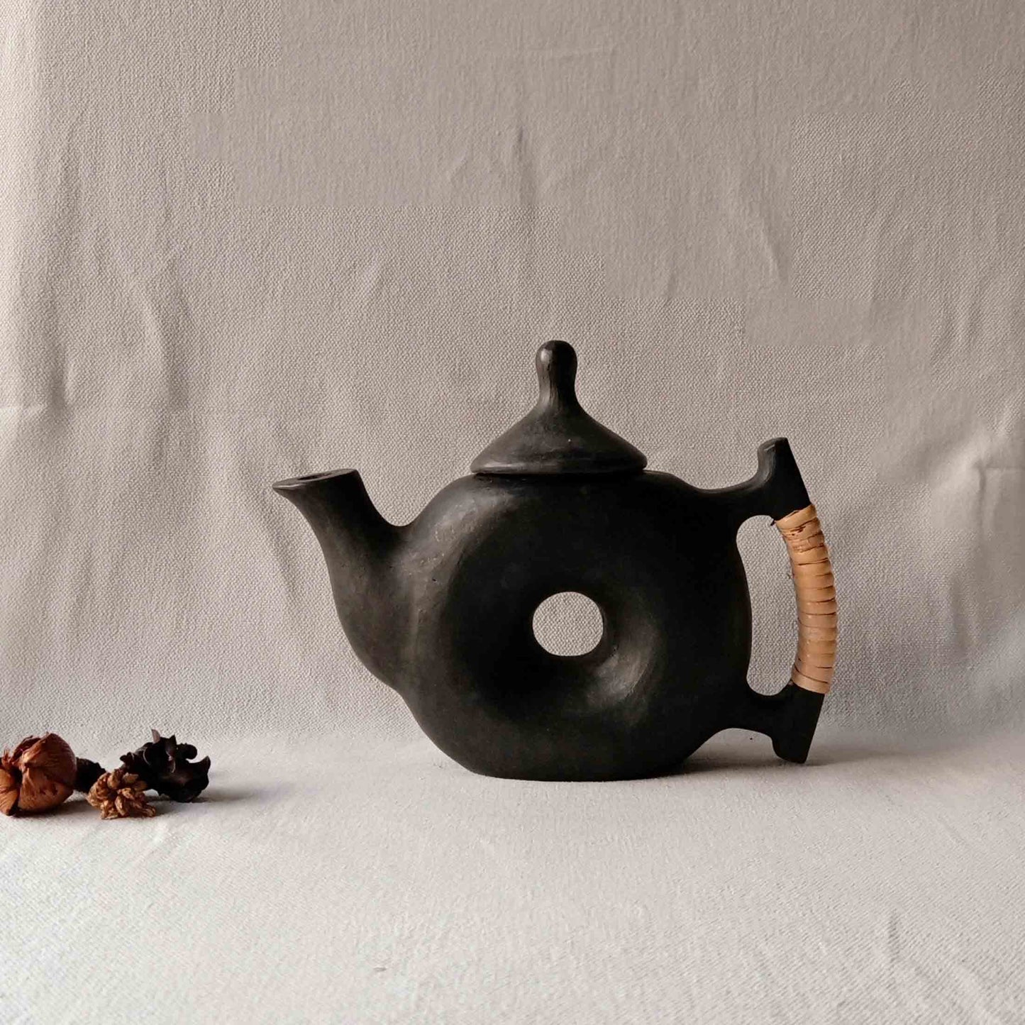 Longpi Black Pottery Teapot-Cups Set