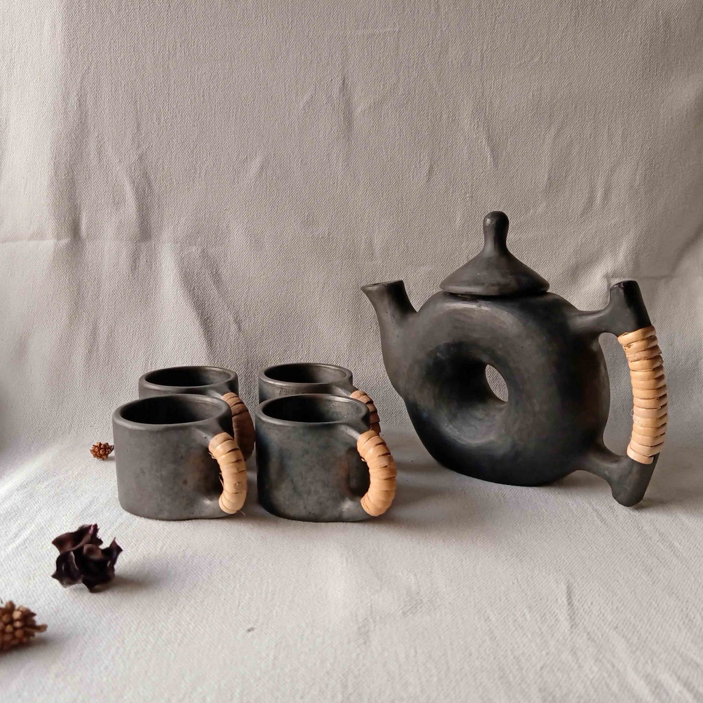 Longpi Black Pottery Teapot-Cups Set