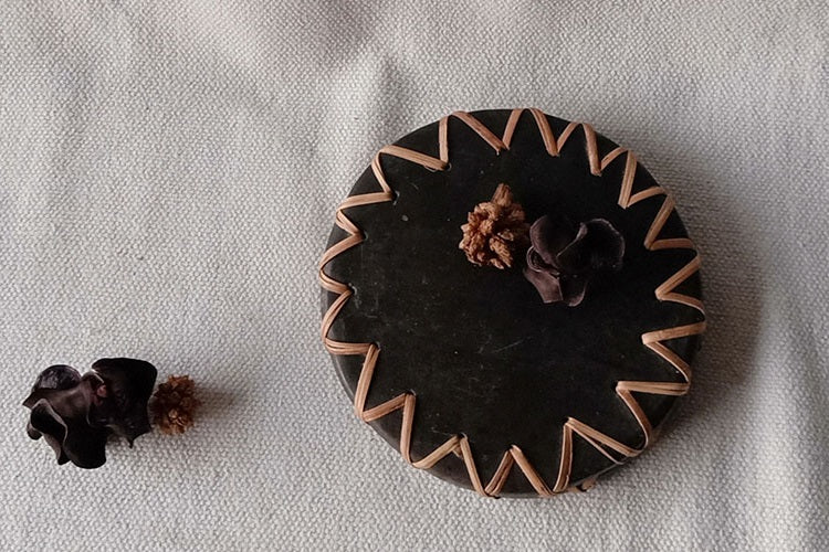 Longpi Black Pottery Coaster Round