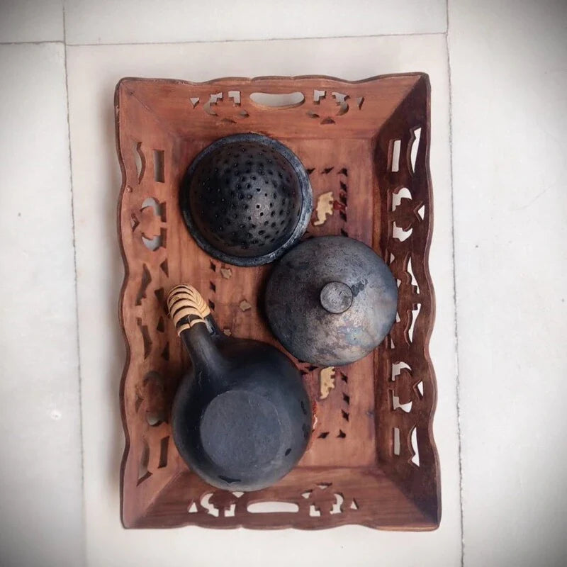 Longpi Black Pottery Infusion Tea Mug Large With Strainer and Lid