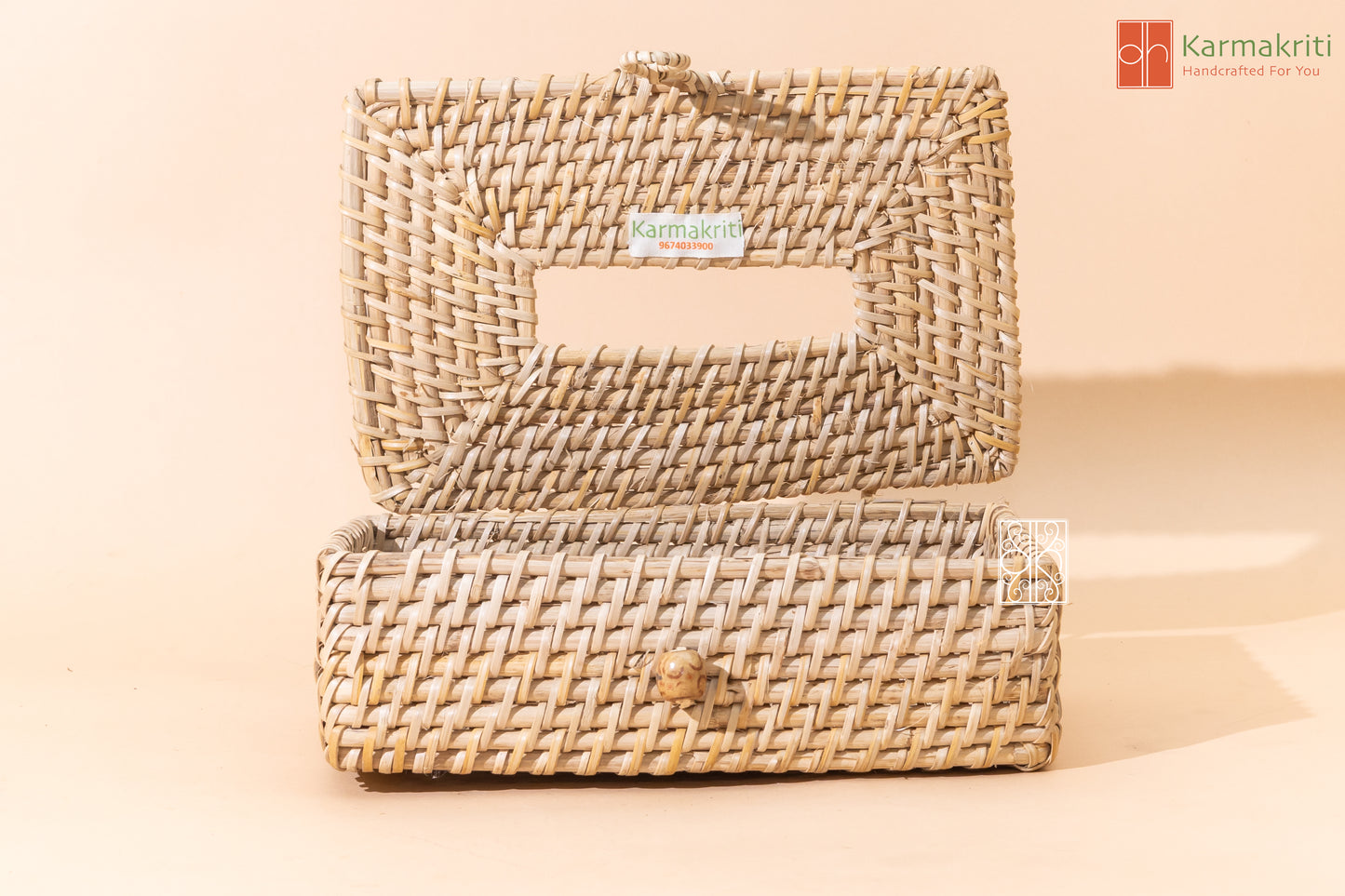 Artisanal Rattan Tissue Box