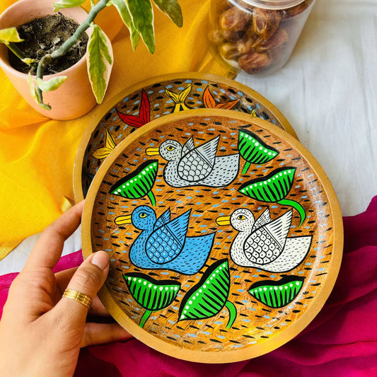 Saras Round Wooden Platter