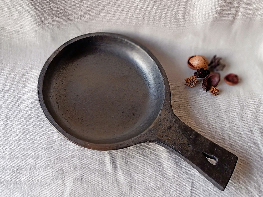 Longpi Black Pottery Skillet Round