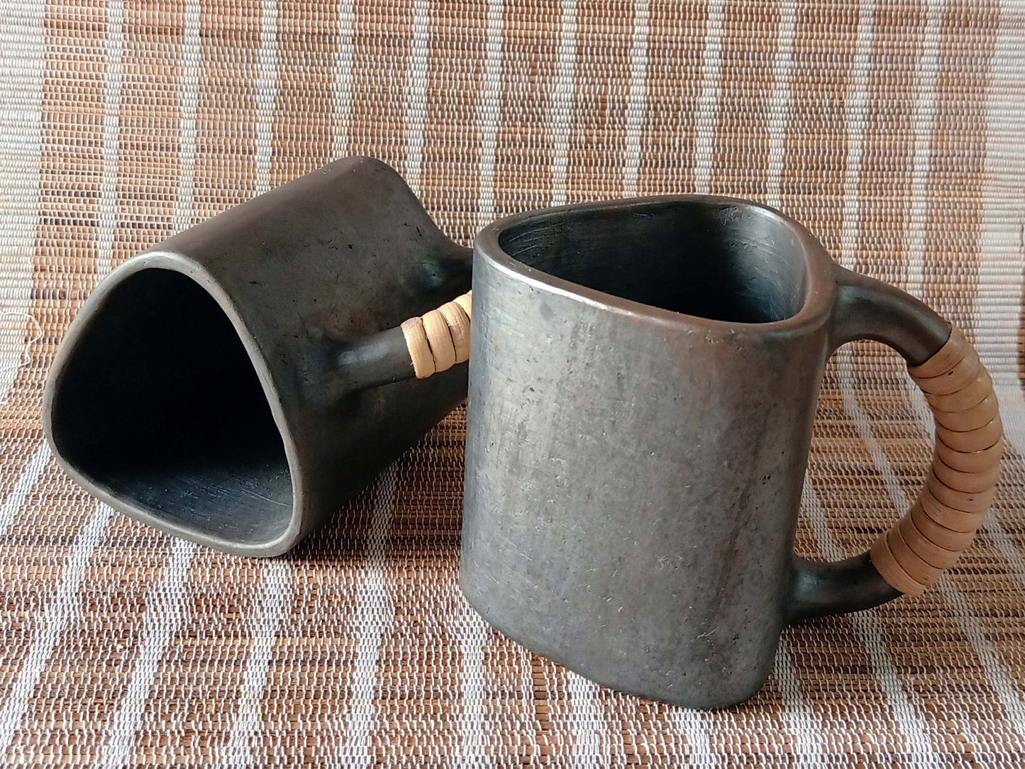 Longpi Black Pottery Trikon Coffee Mug Large (Set of 2)