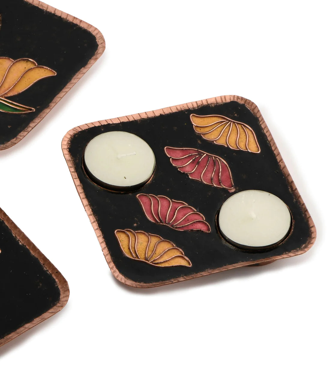 Vasant 4 Lotus Design Tealight : Set of 2
