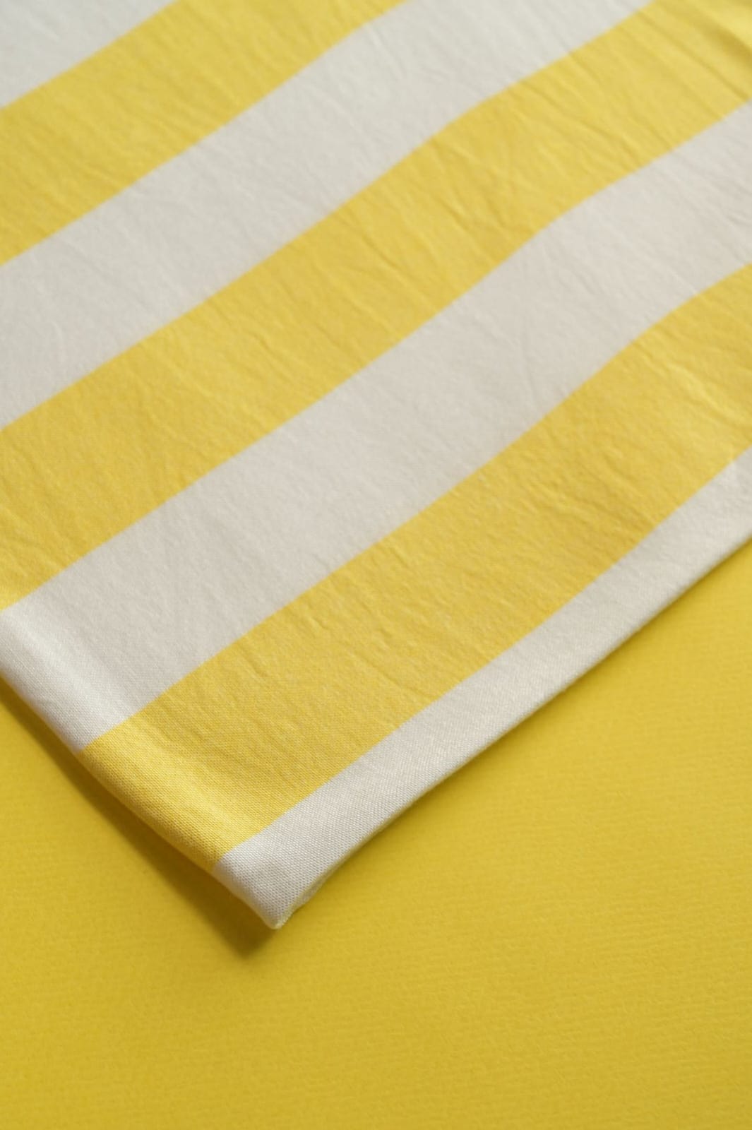 Thin bamboo bath towel- Sunshine Yellow  160*75cm