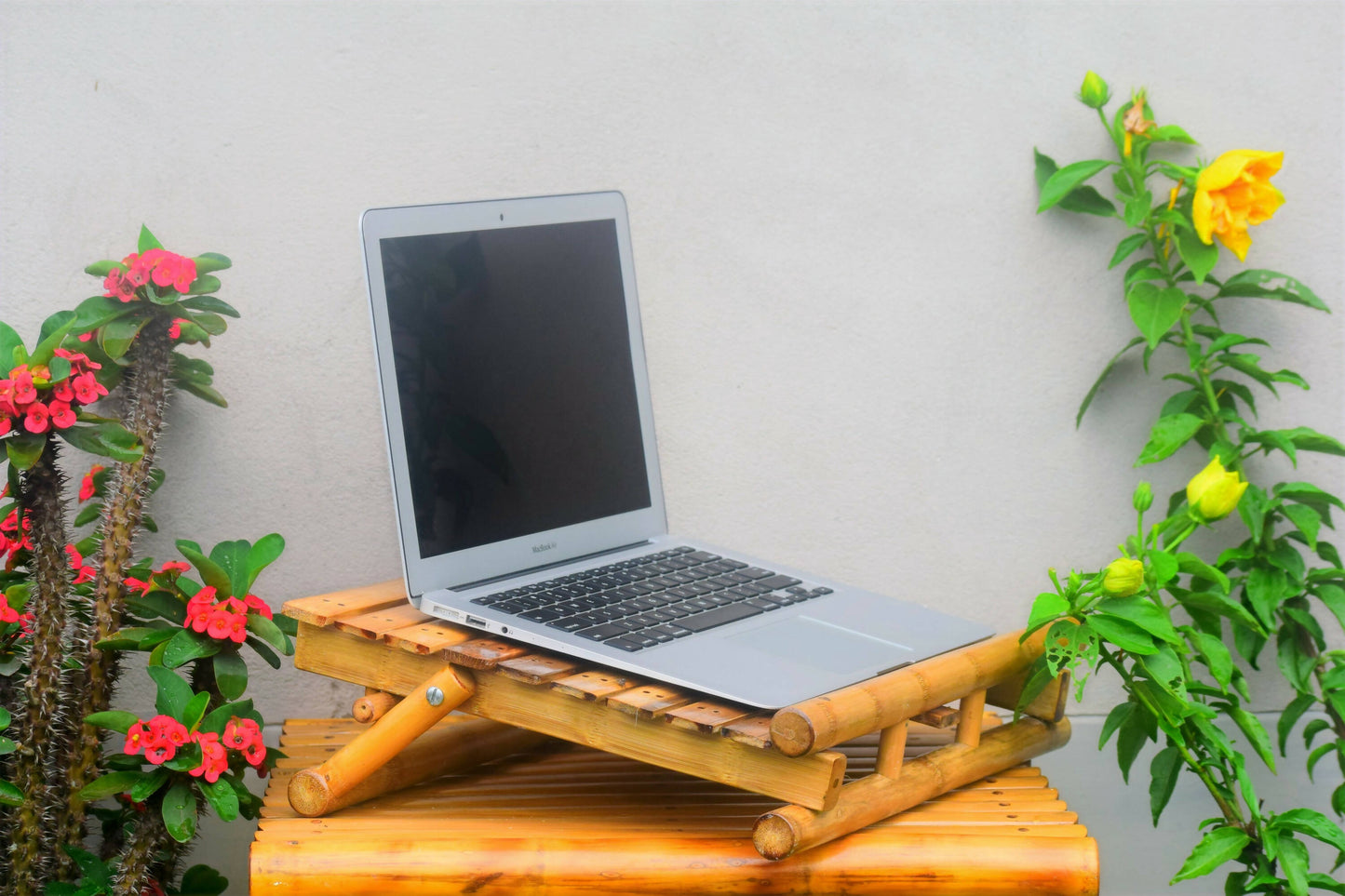 BAMBOO 3 WAY LAPTOP STAND